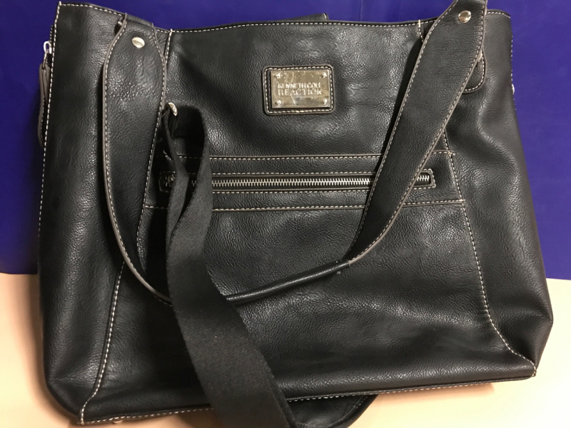 Kenneth Cole Reaction Black Laptop Carrier 16 x 13 inches