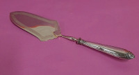 Vintage 800 Silver Handled Server 10"