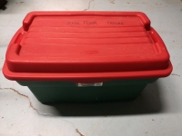 Rubbermaid Large Storage Tote