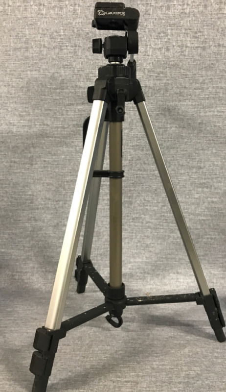 Giottos VT 806 3-Way Tripod