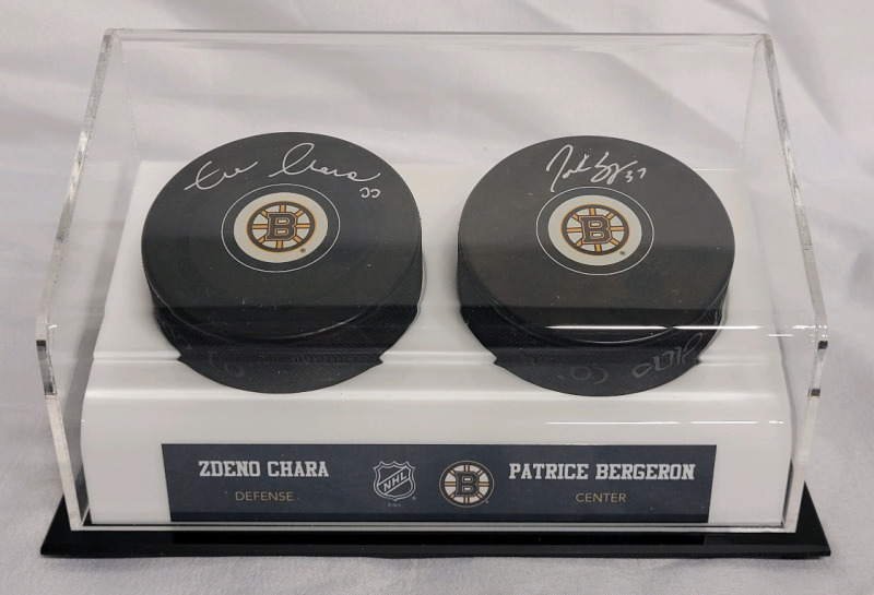 Boston Bruins Zdeno Chara & Patrice Bergeron Signed Hockey Pucks w/COA's in Case