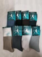 8 pairs of New RAINBOW NON BINDING DIABETIC SOCKS