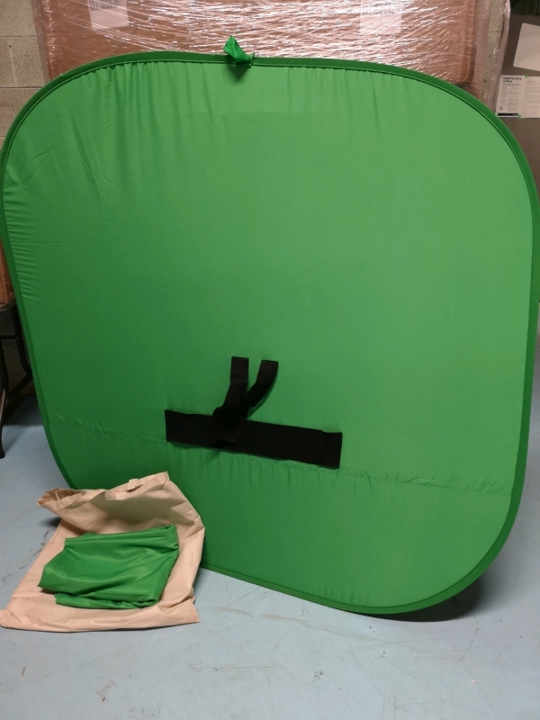 Pop Up Green Screen for Use on Office Chair
