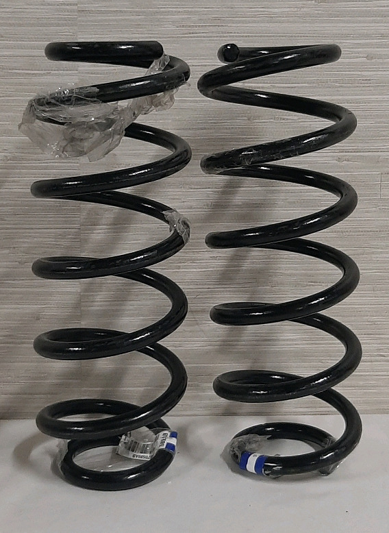 New A Set of What Appear to be Automotive Suspension Springs