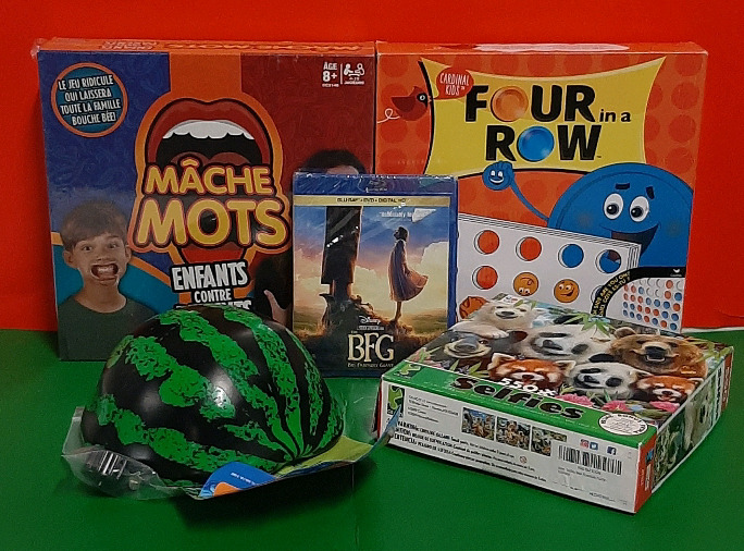 New A Mixed Bag of Games: Four in a Row, Machine Words (French), Animal Selfie Puzzle, Watermelon Ball & Disney's Big Friendly Giant on Blu-ray