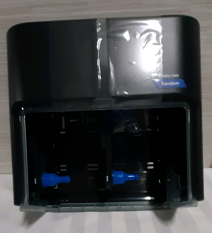 New Cascades Pro Tandem TP Dispenser