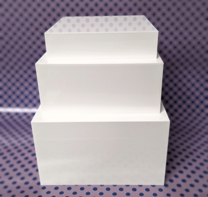 New 3pk Buffet Risers / Acrylic Cube Display Risers