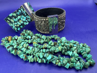 Natural stone Wide Bracelets Turquoise Necklace