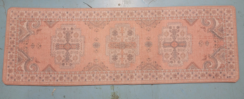 New - 2ft&times;6ft Pink Design Floor Runner Rug with Anti-Slip Bottom