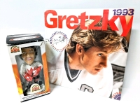 Vintage Sealed Gretzky 1993 Calendar & Bobby Clarke Team Canada Handpainted Bobble Dobbles Bobble Head Figure