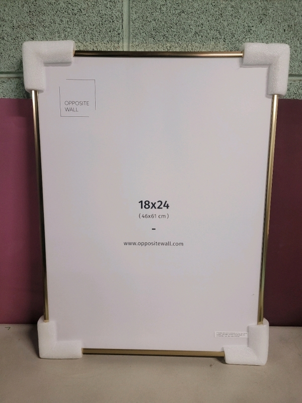 New - 18"&times;24" Metal Gold Tone Picture Frame