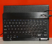 New 3 Systems Wireless Keyboard. Tested and takes a charge.