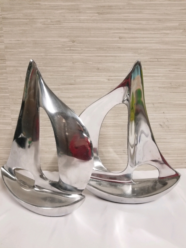 Pair of decorative aluminum sail boats