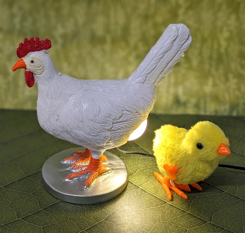 New Egg-Laying Chicken Lamp (USB Powered) with Fuzzy Wind-Up Chick