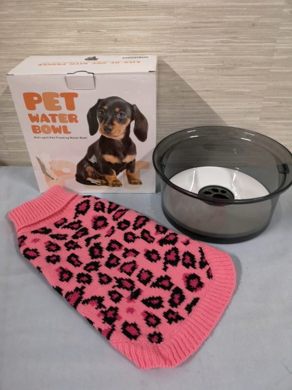 Pet Water Bowl + Dog Coat sz Medium