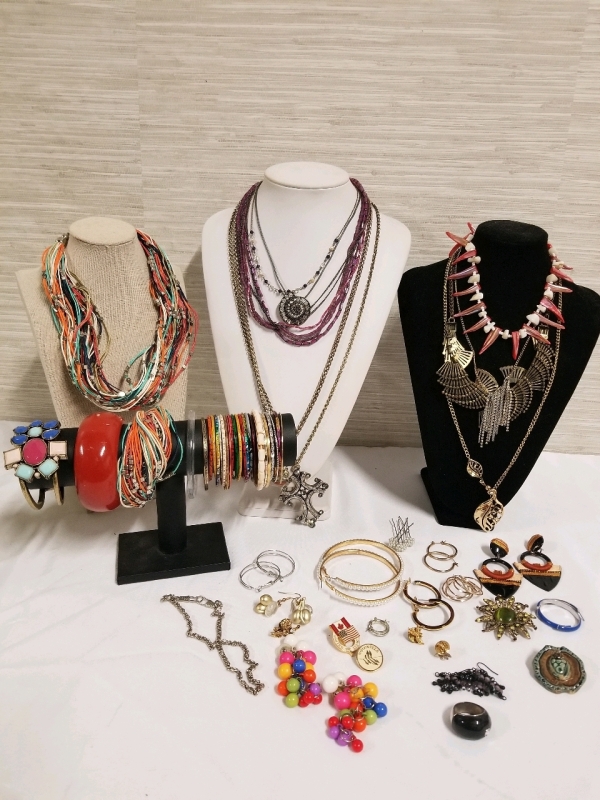 Lot of vintage to modern jewelry