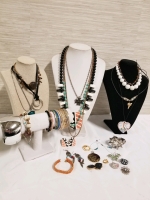 Lot of vintage to modern jewelry