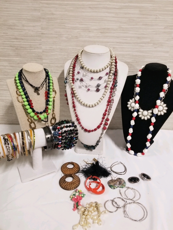 Lot of vintage to modern jewelry