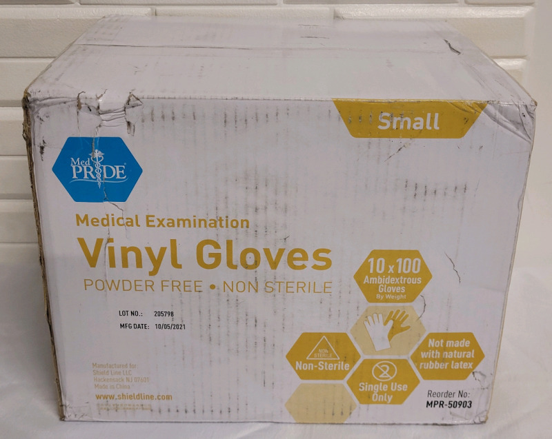 New - Med Pride Medical Examination Vinyl Gloves , 10 Boxes , 100 Gloves per Box .