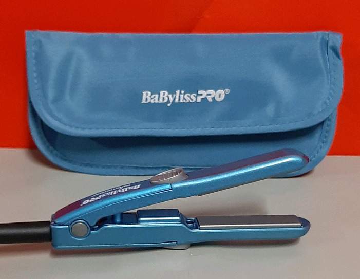 New BaByliss Pro 1/2" Mini Flat Iron