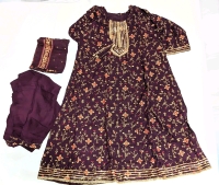 New 3-Piece Outfit with Gold Accents (Size: 4XL)