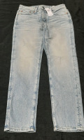 New, American Eagle Glowing Light Airflex Skinny Jeans Size 28 x28