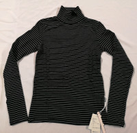 New Chenchenma sz Medium Youth Turtleneck Top