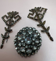 Edwardian Glass Rhinestone Brooch & 2 Antique Flowers