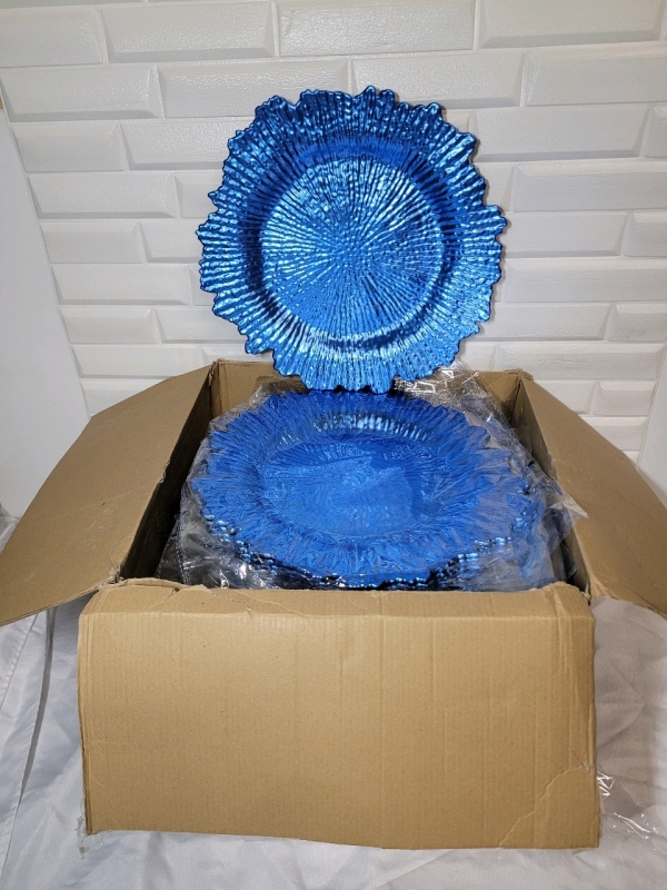 New - Henilosson 13" Blue Charger Plates , Round Plastic Reef Plate Chargers . 50 Plates