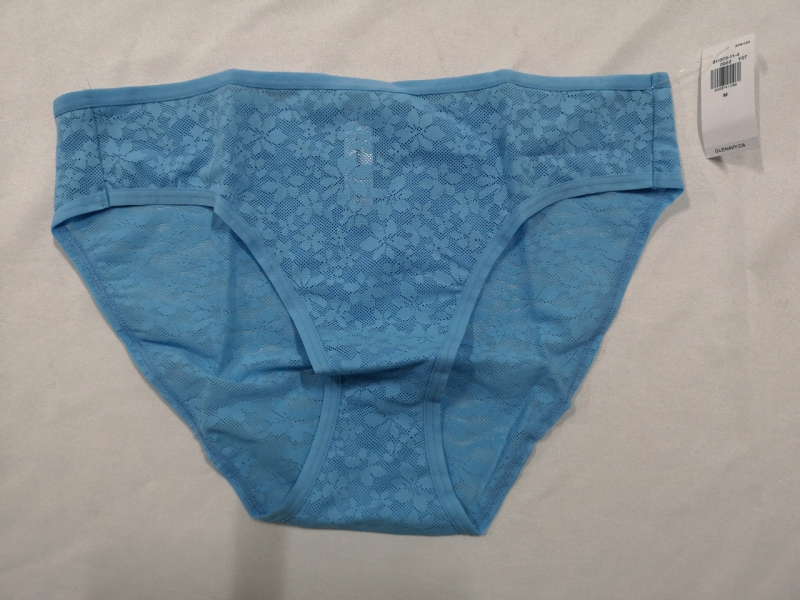 New Women's Underwear sz Medium by Old Navy