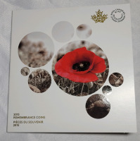 2015 Canadian Remembrance Day Coin Set . 3 Coin Set with Colored Quarter