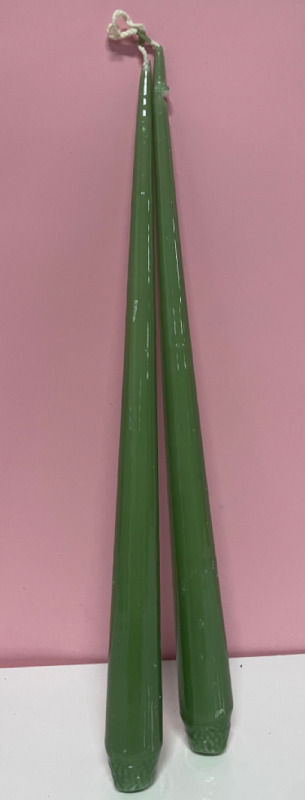 2 beautiful 1 ft long candle sticks