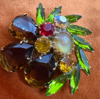 Rhinestone & Glass Cabochon Beautiful Brooch