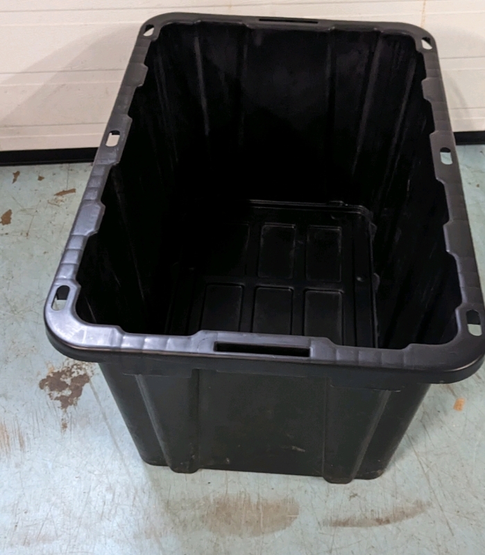 Lid Less Tote