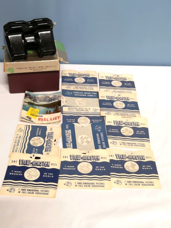 Vintage Sawyer View Master with 11 Reels - Niagara Falls