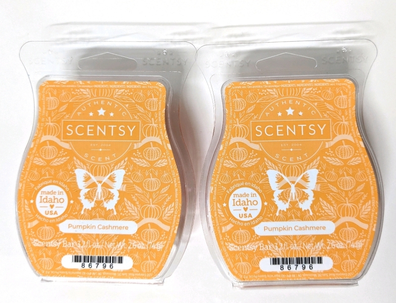 2 New SCENTSY Bars : Pumpkin Cashmere 74g ea