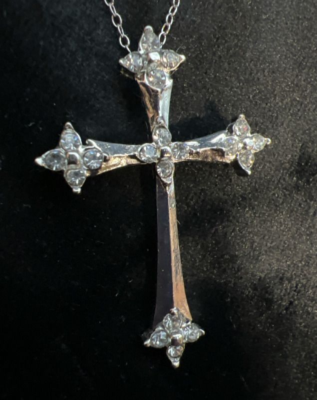 925 Sterling Silver CZ Trinity Cross