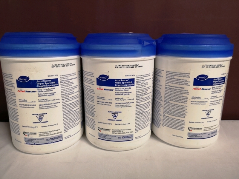 3 New Diversey Accel Rescue Wipes Spoircidal