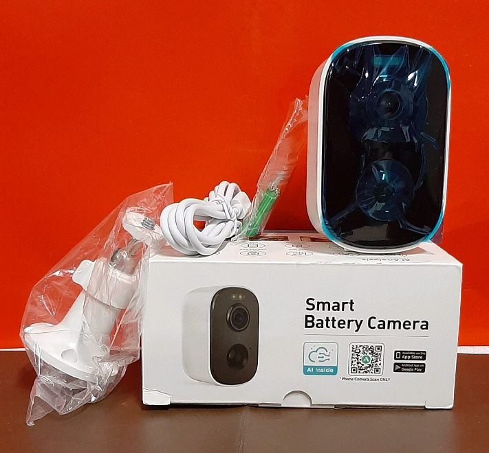 New in Original Packaging Smart Battery Camera Unable to test