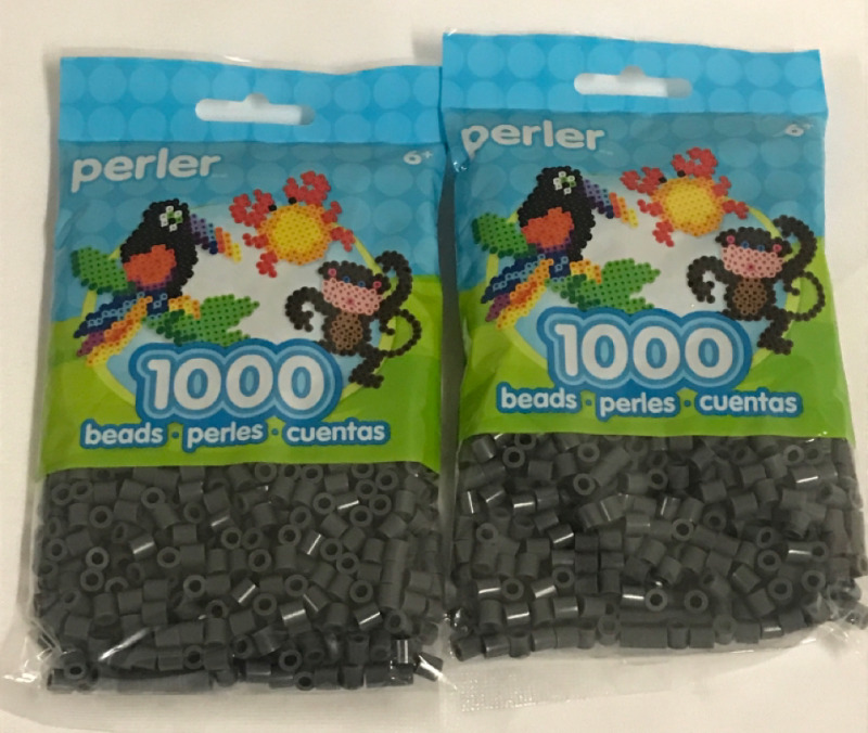 New 2 Pks Perler Beads 1000 in each pk ages 6 +