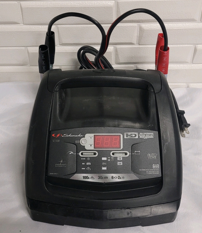 Schumacher SC1308 30A/100A 6V/12V Fully Automatic Battery Charger .