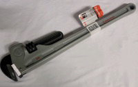 New - Crescent 3" Jaw 24" Pipe Wrench
