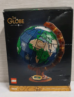 Lego The Globe