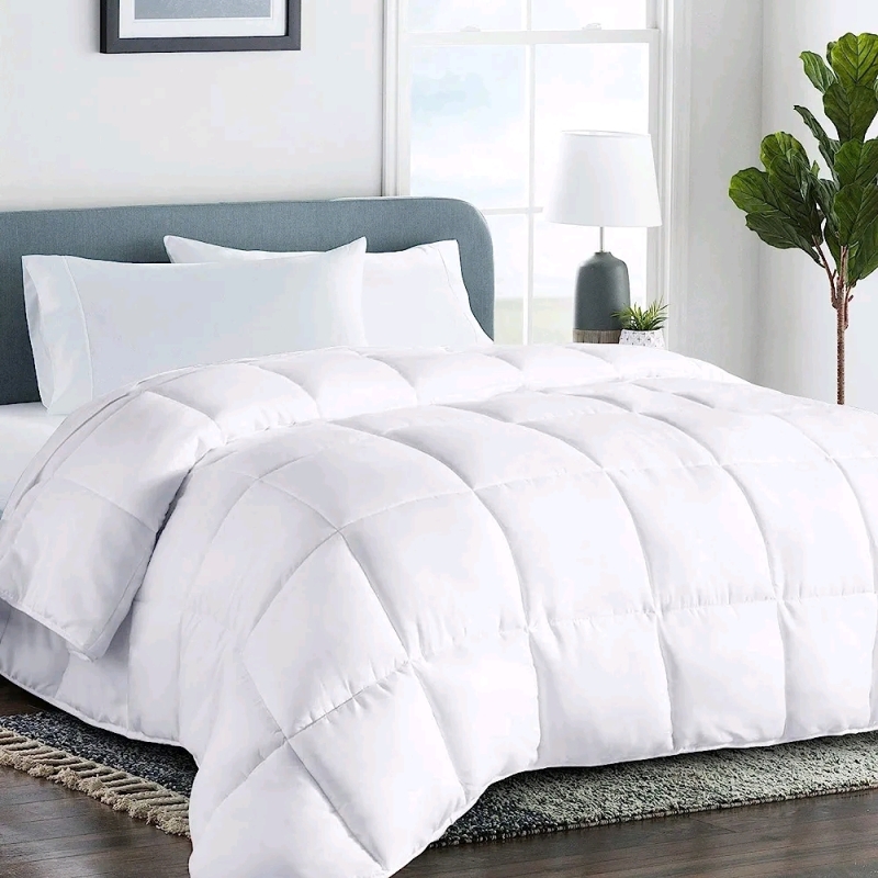 Chime 2100 Series King Size Cooling Comforter Down Alternative Duvet