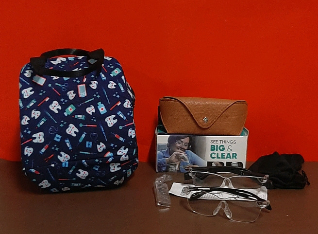 New A Lunch Bag Representing Dentistry and 2 Pair of Zoom Vision Glasses plus a Bonus pair of Sunglasses Untested