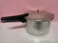 Vintage Presto Aluminum Pressure Pot with Locking Lid