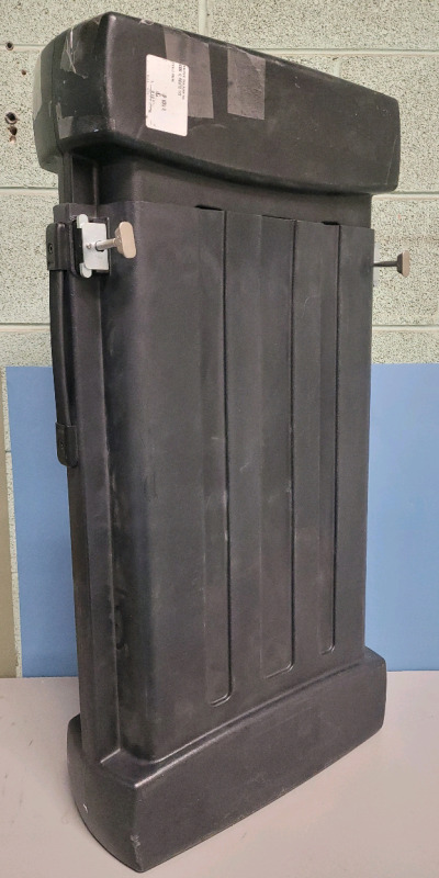 Hardshell Lockable Travel Case . Inside Measures 15"&times;5.5" & 34" to 51" Tall