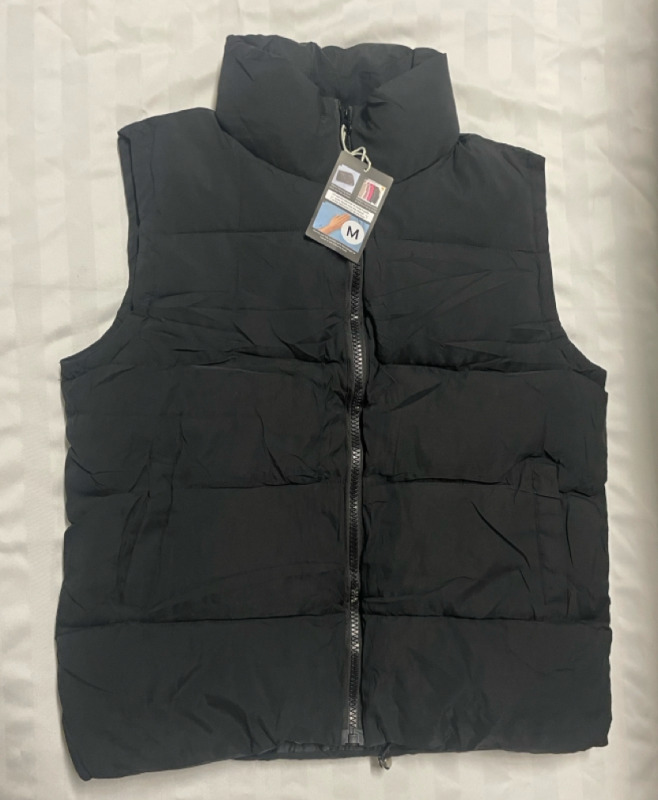 NEW Winter Vest Size Medium , Black