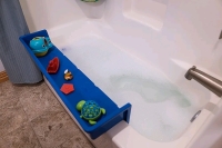 New Blue Tub Topper&reg; Bathtub Splash Guard Play Shelf Area