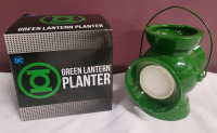 DC Comics Green Lantern Planter . Measures 5" Tall